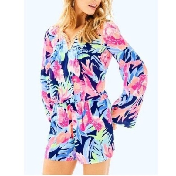 Lilly Pulitzer Arielle Romper High Tide NA Tropicolada Size Small - Picture 1 of 15